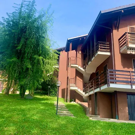 Green Apartment Apartman Albavilla