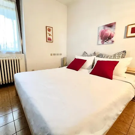 Green Apartment * Albavilla