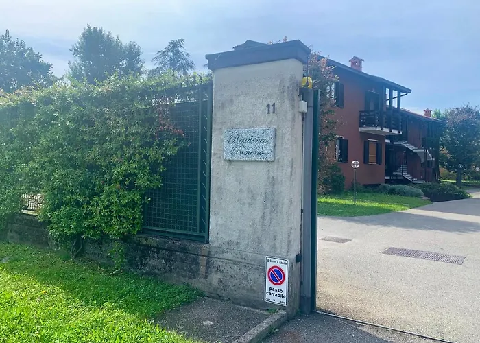 Green Apartment Apartament Albavilla