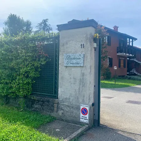 Green Apartment Daire Albavilla